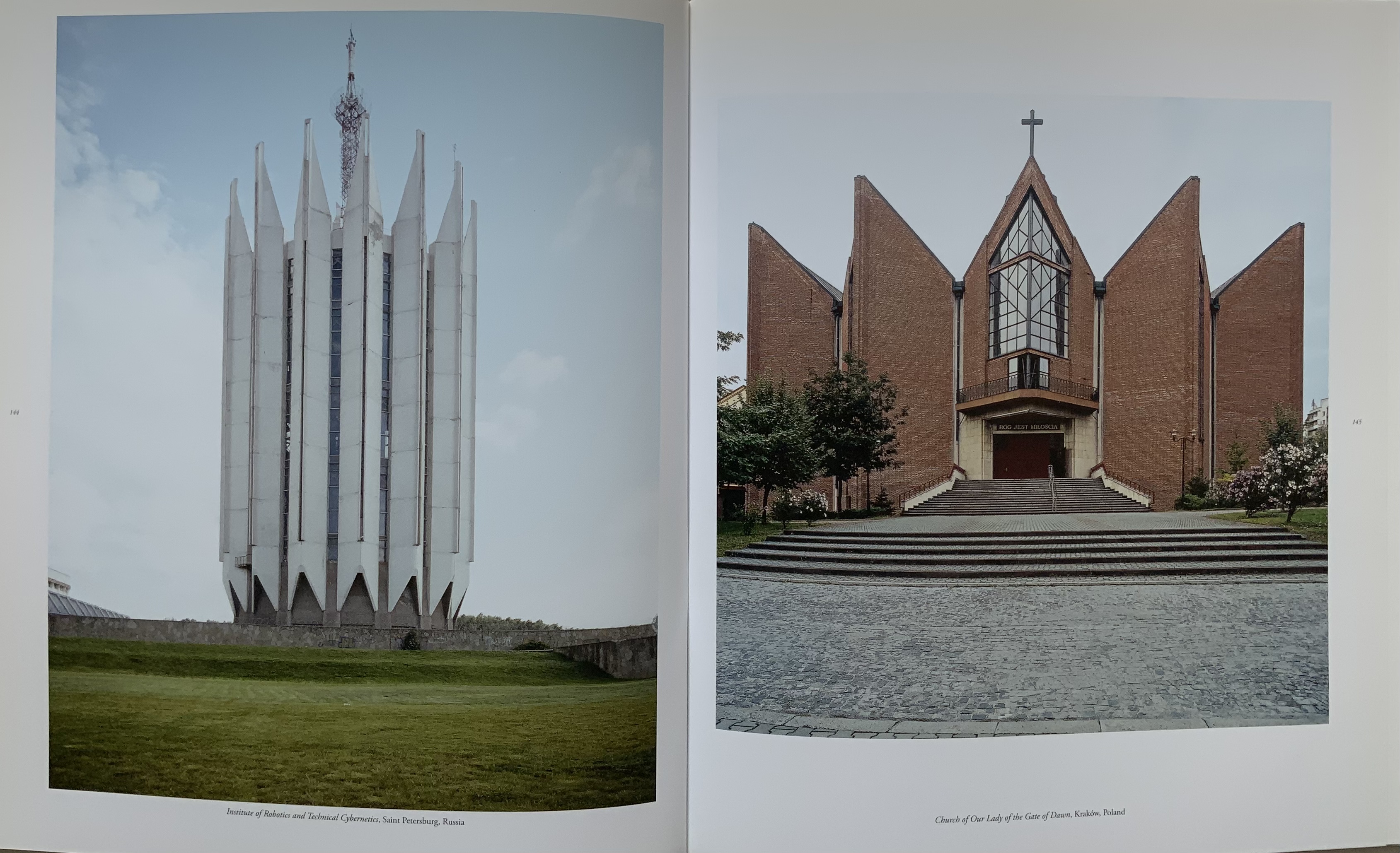 Modern Forms: A Subjective Atlas of 20th Century Architecture 2 Modern Forms: A Subjective Atlas of 20th Century Architecture